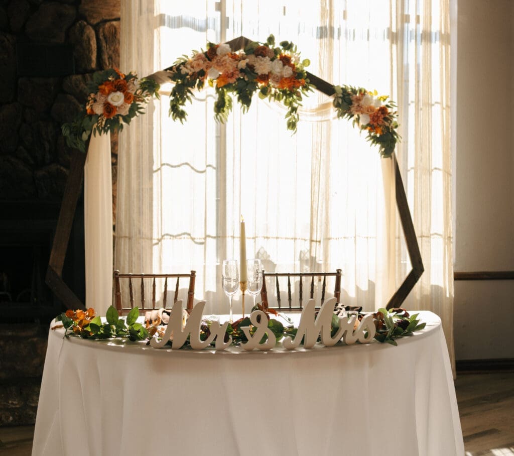 mr and mrs dining table at the retreat on mt charleston peak