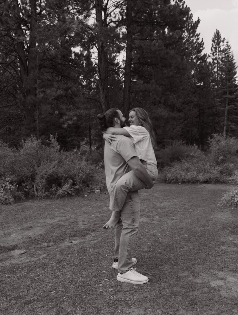 guy carrying his fiance in mt charleston