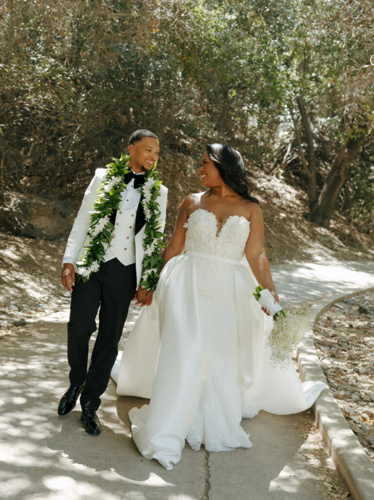 wedding portraits at eagle glen golf club