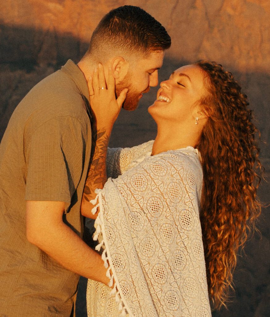 couple kissing during their golden hour elopement